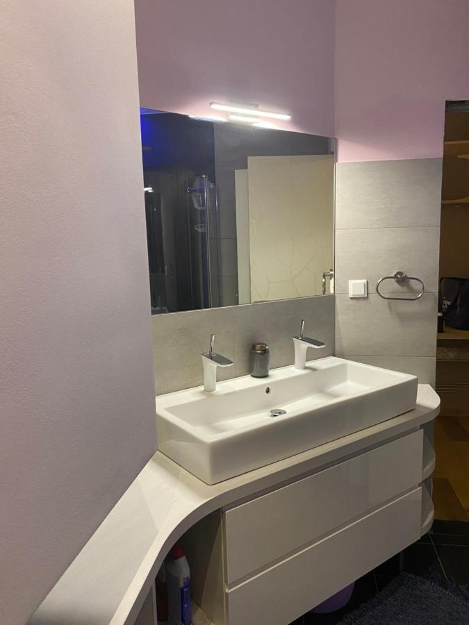 Apartma Mari Koper Eksteriør bilde